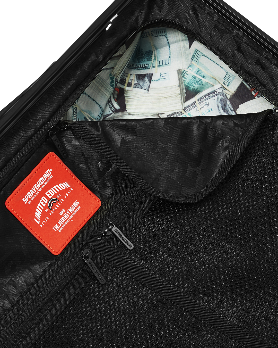 3AM RIPTIDE SHARKNAUTICS HARDSHELL CARRY-ON LUGGAGE